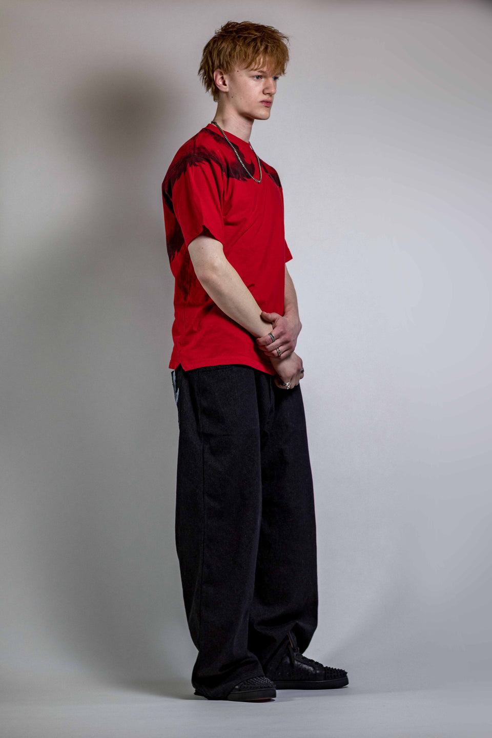 OUTLINE TEE RED