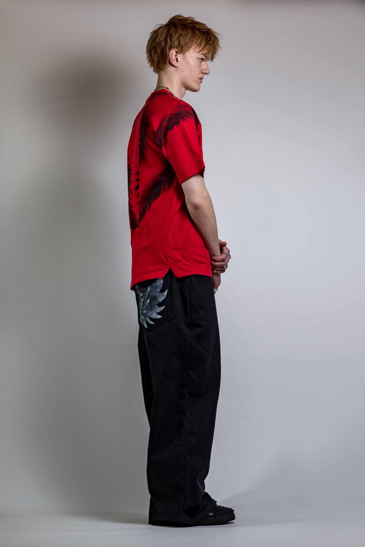 OUTLINE TEE RED